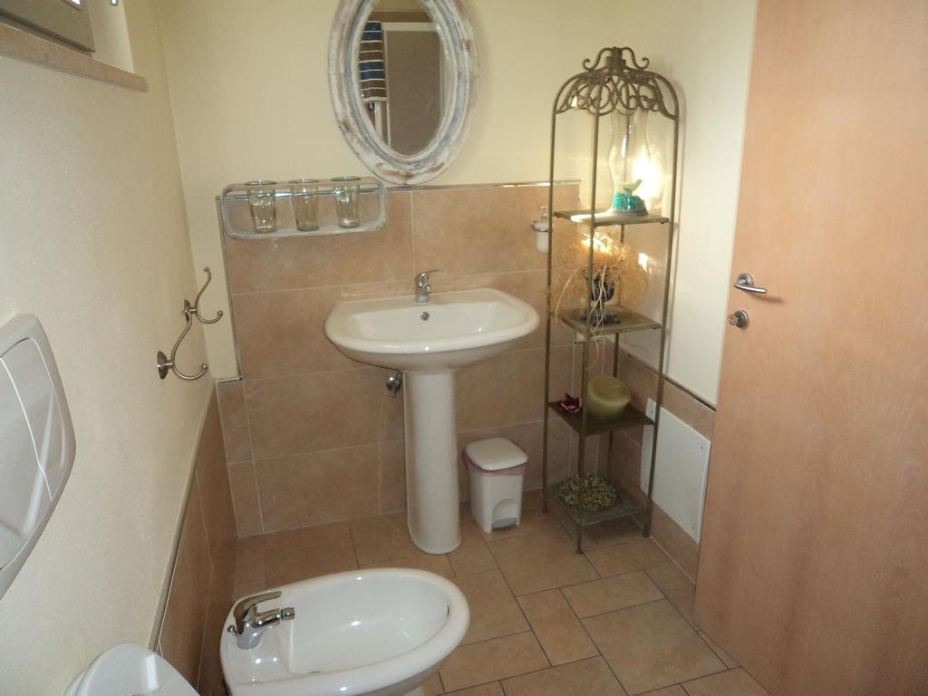 Sogno D'Oro B&B Poggibonsi Cameră foto
